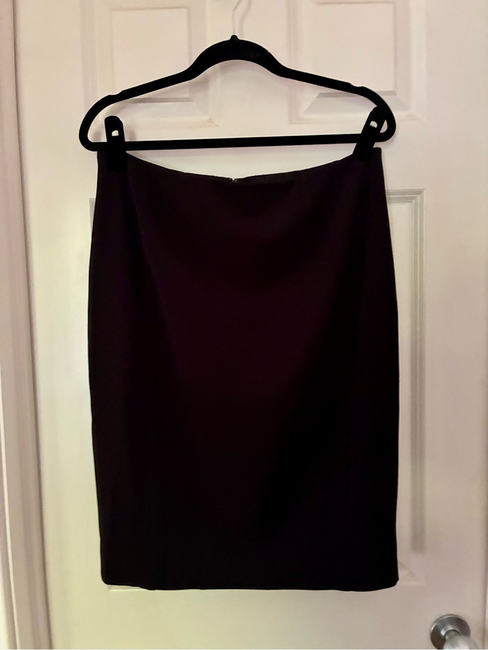 White House | Black Market Women's Lined Black Pencil Skirt